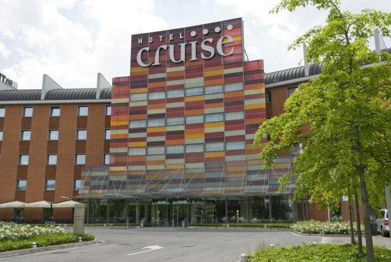 hotel Cruise